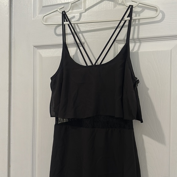 BCBG - Black Lace Hanker-chief Hem Lace Slip Dress ANTM - Picture 3 of 8